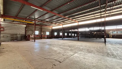 37 FRANS DU TOIT STREET, ROSSLYN EAST, AKASIA, 0200 GT has a 6100m² Industrial Property Available For Sale and To  Let (19)
